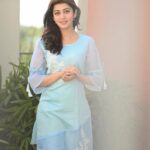 Pranitha Subhash Instagram - Simplicity is the ultimate sofistication