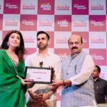 Pranitha Subhash Instagram - An honour to have been felicitated by one of the most well read, dynamic and popular Chief Minister Karnataka has had, Mr Basavaraj Bommai avaru. Today at the “Yuva Sambhashane” where the students of Karnataka had a chance to interact with the CM in a QnA.