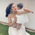 Pranitha Subhash Instagram - Twinning with this tiny human we made ❤️🙈 #monthlybirthday