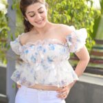 Pranitha Subhash Instagram - Today is truly a Monday like a Sunday MayDay!! 🌤️🩵