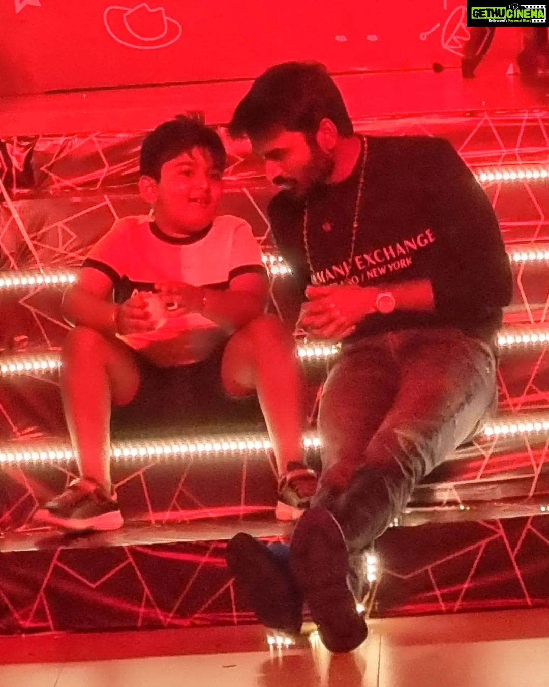 Prasanna Instagram - Dear Pattappa! U gave me a new purpose in life. To be a good dad to you, and a better person you can look up to. I promise to be your best friend and you can count on me anytime. Love you to the edge of the universe and back da. God bless you Vihaan❤️