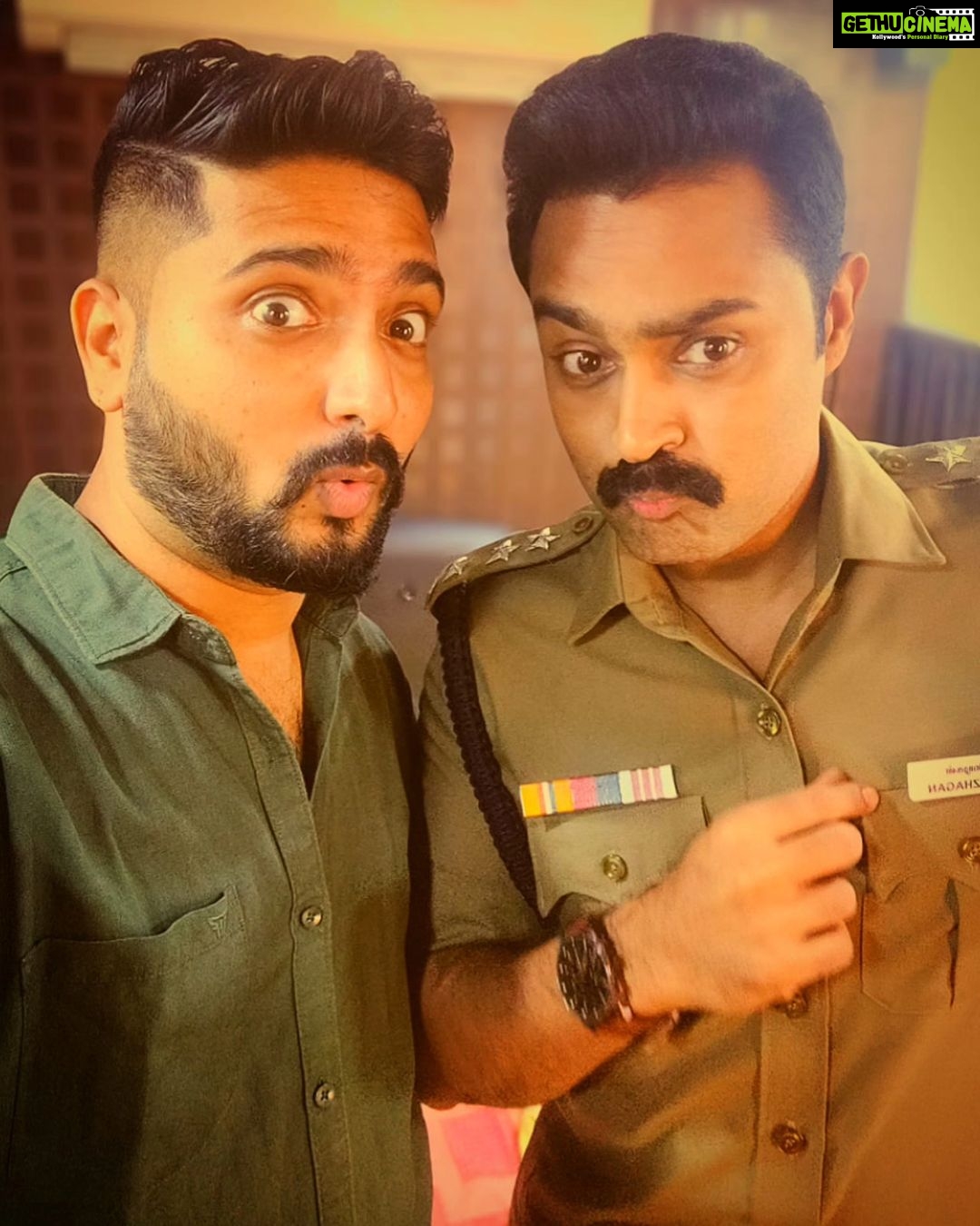 Prasanna Instagram - I know that you know that I love you! You know that I know that you love me! Wish we could slide back in time and ride the imaginary elephant, go around in a cycle as bus driver n conductor, play cricket, simply oor suthify. Though we know that we can't go to those times back, we now know that very well that we have got each other's back. You deserve all the good in life, and I can't wait to see you have all that for yourself. Happy birthday, da thambi. God bless.❤️