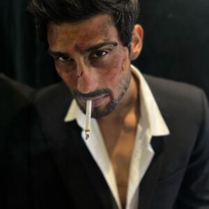 Prateik Babbar Instagram - 🚭