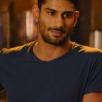 Prateik Babbar Instagram – The only bartender we’d pick over shots! 
Drop a 🙌 if you agree!! 

#FourMoreShotsPlease S3, new season out now!
