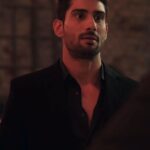 Prateik Babbar Instagram – The only bartender we’d pick over shots! 
Drop a 🙌 if you agree!! 

#FourMoreShotsPlease S3, new season out now!