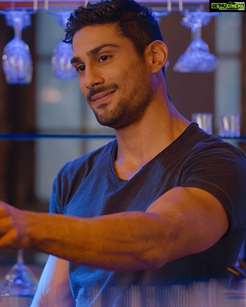 Prateik Babbar Instagram - The only bartender we’d pick over shots! Drop a 🙌 if you agree!! #FourMoreShotsPlease S3, new season out now!