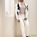 Prateik Babbar Instagram - about last night 🤍💀 for the launch of the new mumbai flagship store by gaurav gupta couture #shunya 🤍 wearing the one & only.. my big brotha & maestro @gauravguptaofficial @ggpanther 🤍 shoutout to my glam dream team 🤍 hair : @kaustubhpevekar makeup : @kajol_kanther @makeupbykanther photography : @pushkar_soni4777 @framingframesbyps