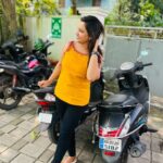 Pratheeksha G Pradeep Instagram – If you don’t have a smile, I’ll give you one of mine…💛💛💛

#pic #lovely #smile #face Thiruvananthapuram, Kerala, India