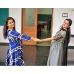 Pratheeksha G Pradeep Instagram - You are not alone, and I am not alone. we are in a sisterhood,together, and we can make it!🫶🏻💙🔥 . . 📸 @sabuvargheseofficial☺️ #mounaragam #asianet #actors