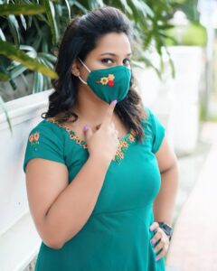 Pratheeksha G Pradeep Instagram - Green is the fresh emblem of well founded hopes. ..💚💚💚
.
.
@for_ever_designs 
@shijithphotography 
@life_beauty_salon_bridalmakeup