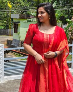 Pratheeksha G Pradeep Instagram - Even if happiness forgets you a little bit, never completely forget about it..❤️❤️

#homesweethome #naturelovers #pathanamthitta