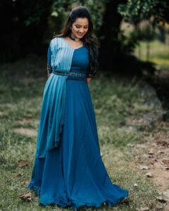 Pratheeksha G Pradeep Instagram - 💙💙

👗 @nova_fashion_boutique_by_brind 

💄 @sivas_makeover_ 

Jewllery @aswa_plaza_ 

Pic @_stories_by_jibin_rajendran_