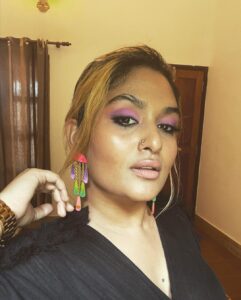 Prayaga Martin Instagram - Sunny day. 🥵 

Earrings @aditi_bhatt 
Kaftan @yashvardhan.india 
Curation @mycupofteaindia 
•
MUA @makeupbymehasantosh 
Assisted by @hairstylesbyjefry