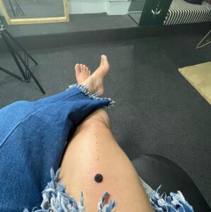 Prayaga Martin Instagram - Extra Dotted… 

Got aligned/ tattooed by @eric__edward /@pachakuth