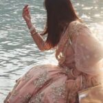 Preetika Rao Instagram - Ram Dhun in My Voice on the Auspicious occasion of Ramnavami 🌺😇🙏 Link in Bio / Stories. Ram is a beej mantra for Sun and Ram Dhun improves the dignity of the planet Sun in one's Horoscope. Suryavanshi Ramchandra belonged to the Celestial Sun Dynasty.. 🙏 . . . . #jaishreeram #jaihanuman #ramnavamistatus #status #trendingreels #india @jai_shree.ramm_