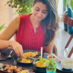 Priya Bhavani Shankar Instagram - I am so so glad I got to spend Ramzan at our own @liams_diner ☺️ I’m very proud of this young team, learning and progressing each day❤️ and team @liams_diner , we absolutely loved the Biryani Dalcha and the tomato sweet you guys made for us☺️ and the pan shake is always my absolute fav☺️ cheers guys.. make this summer count❤️ Happy Ramzan 🤗🤗