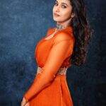 Priya Bhavani Shankar Instagram – ✨ 

Styled by: @nikhitaniranjan 
Outfit: @poonammittalofficial 
Jewellery: @stylorisilver 
Makeup: @makeupmaliksam 
Hair: @arupre_makeup_artist 
Photography: @arunprasath_photography