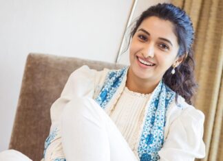 Priya Bhavani Shankar Instagram - 🙋🏻‍♀️ if you crawled your way into Sunday PC: @arunprasath_photography Styling: @niru05_raghupathy Outfit: @bykaveri Jewels: @shopreinstudio Footwear: @charleskeithofficial Make up: @makeupmaliksam Hair: @koduruamarnath