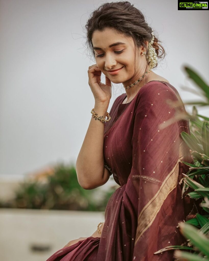 Priya Bhavani Shankar Instagram - Loved these beautiful accessories from @rimliboutique ❤ thank you Sujatha for always helping me pick the right one.. PC @arunprasath_photography