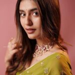 Priya Varrier Instagram - 🌞