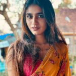 Priya Varrier Instagram - 💛💕✨🌺🍋🍓🦌🦩