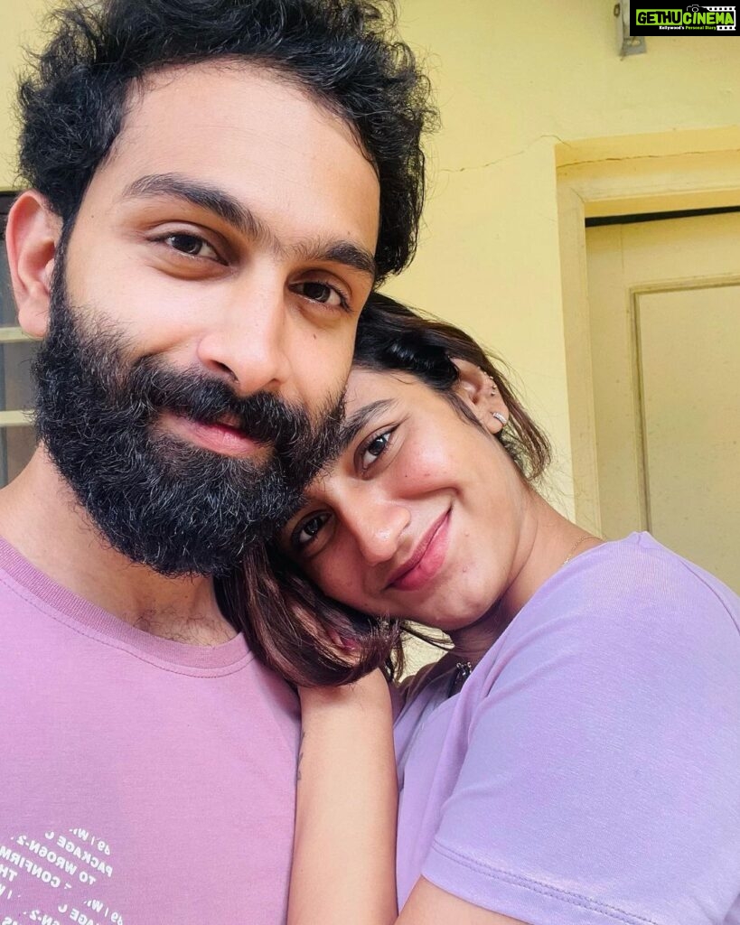 Priya Varrier Instagram - Dear Vishal to my Gayatri,most importantly Nichu to my PP, where do I even begin? I feel immensely blessed to have met you through this journey.You’re one of the priceless takeaways I’ll cherish from this very special film.You’ve been nothing but a wonderful co actor and an amazing friend.I don’t think it would’ve been as smooth and easy as it was without you around.You were always there when I needed you and otherwise.You were there for small wins as well as moments when I needed someone to lean on. You are most definitely the best shoulder for me to cry on,quite literally😂.I’ve not seen someone so genuinely root for me and I mean it. Each time you say that I deserve better,you make sure to be the one who treats me that way at the first place.Like you keep saying I hope everyone accepts us for who we are. I wish for the world to see more of your talent and kindness.The world needs people like you amidst all the chaos,to remind everyone to be gracious and humble. I have immense respect and love for the person you are.I shall try and be that trustworthy friend of yours to the best of my ability. PS: Gayatri wouldn’t have been possible without your honesty and support.Thanking her Vishal for that. As far as I’m concerned,just grateful that the universe brought me a great friend in the form of a genuine human. Love and love only.💚