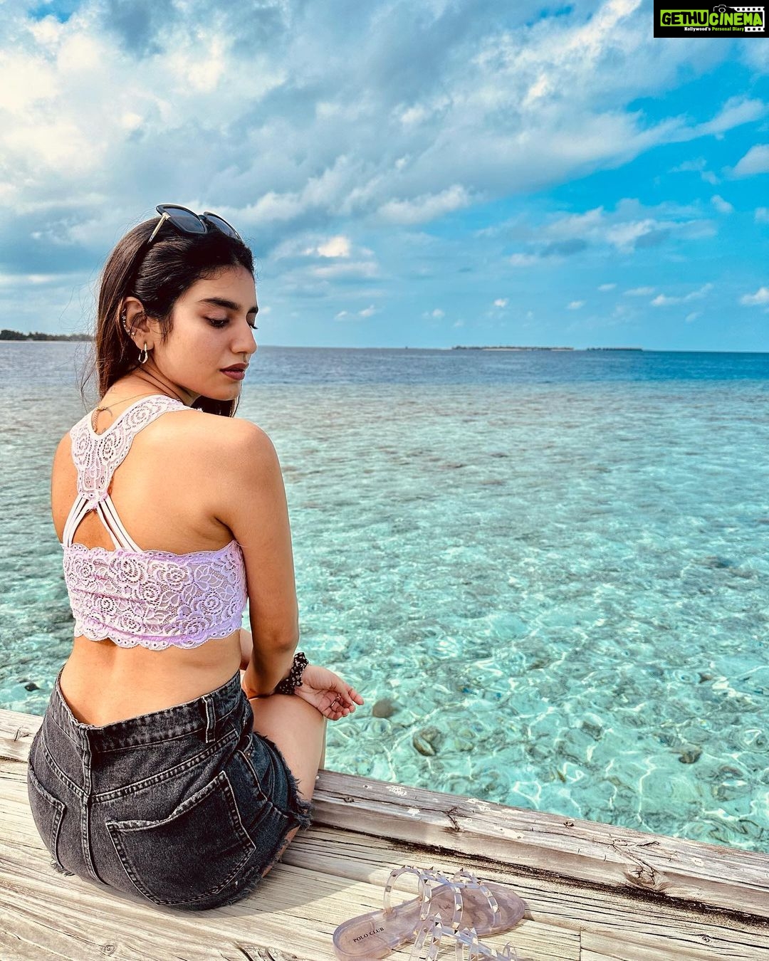 Priya Varrier - 610K Likes - So this is what “Heaven on Earth” looks like!🌊
It’s been such a lovely experience here @dhigalimaldives and special thanks to the amazing team @pickyourtrail for curating the whole trip for me.💙
The water baby in me would be eternally grateful!🐬