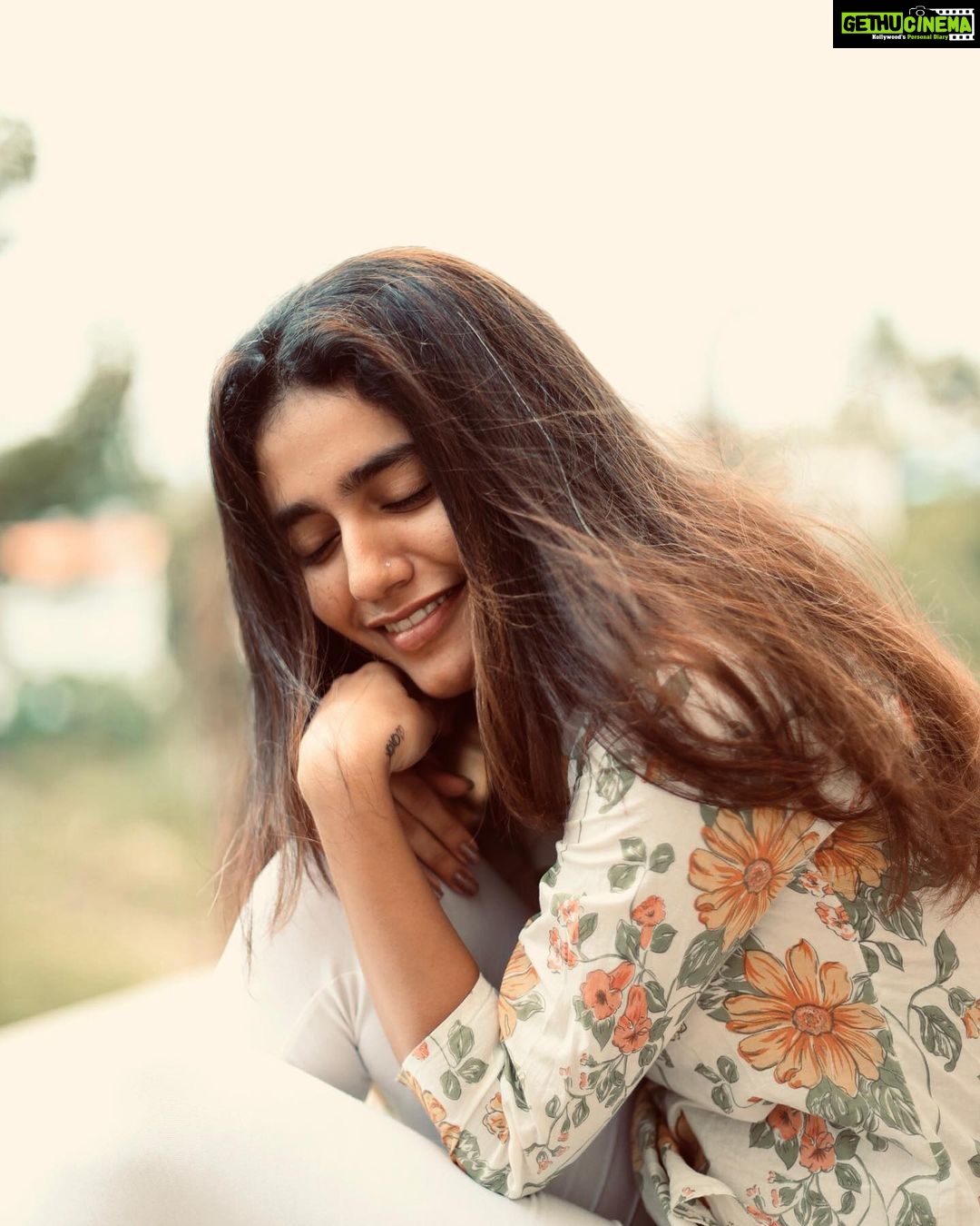 Priya Varrier Instagram - “If you don’t know by the way I hold you, My heart’s been yours this whole time.”🧡 📸: @aadilsait