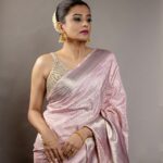 Priyamani Instagram – Elegance is the one beauty that never fades ❤️❤️

Outfit : @deepthiganeshlabel 
Jewellery : @aditi_collection 
Bangles : @deepthiganeshlabel 
📸 : @kiransaphotography 
Styled by : @stylebyannapurna 
MUH : @pradeep_makeup @shobhahawale 
#custodyonmay12 #sareelove