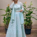 Priyamani Instagram - In a world full of trends …sometimes a woman just needs to wear something classic ❤️❤️❤️ Outfit : @asopalav Styling : @mehekshetty ❤️❤️ 📸 : @lala_photuwale MUH : @pradeep_makeup @shobhahawale #mickgotadi #traditionalwear #instalike #shaadi
