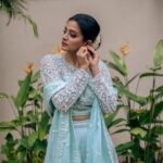 Priyamani Instagram - In a world full of trends …sometimes a woman just needs to wear something classic ❤️❤️❤️ Outfit : @asopalav Styling : @mehekshetty ❤️❤️ 📸 : @lala_photuwale MUH : @pradeep_makeup @shobhahawale #mickgotadi #traditionalwear #instalike #shaadi