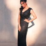 Priyamani Instagram - Life is not always black or white…. But …there’s no harm in wearing it 🖤🖤🖤 Outfit : @majesticbyjapnah Styling : @mehekshetty ❤️❤️ 📸: @tanushkaan MUH : @pradeep_makeup @shobhahawale #mickgotadi #stayblessed #cocktailparty #lovethislook
