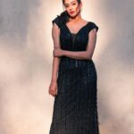Priyamani Instagram - Life is not always black or white…. But …there’s no harm in wearing it 🖤🖤🖤 Outfit : @majesticbyjapnah Styling : @mehekshetty ❤️❤️ 📸: @tanushkaan MUH : @pradeep_makeup @shobhahawale #mickgotadi #stayblessed #cocktailparty #lovethislook