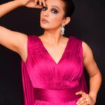Priyamani Instagram - She should either be a work of art or wear a work of art .. Oscar Wilde Outfit : @the_simsstudio @seema_patel30 Styling : @mehekshetty ❤️❤️ Earrrings : @adinath_fashion 📸: @arunkummar_portraits Retouched : @v_capturesphotography MUH : @makeupby_yadhu @aruna_makeup_hair #chittarastarawards2023 #gown💕 #lovemyjob #gratitude🙏