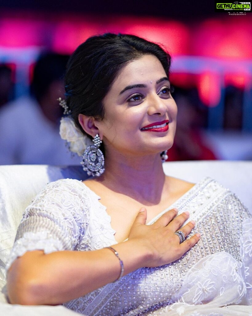 Priyamani Instagram - @pillumani from @custodymovie Pre release event. @ekorphotography @saikiran_kore Event by @shreyasgroup #ekor #ekorphotography #ekorphotographyhyderabad #priyamani #priyamanihot #priyamanilovers #custody #shreyas #shreyasmedia #shreyasgroup #teamshreyasmedia 7 Acres, Annapurna Studios