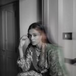 Priyamani Instagram - Green is neither attention seeking nor boring 💚💚💚 It’s the perfect balance 💚💚💚 For Filmfare2023… Outfit : @ziplinemade Styling : @theitembomb 💚💚 📸: @v_capturesphotography ❤️ MUH : @pradeep_makeup @shobhahawale #filmfare2023 #gogreen💚 #lovinglife💞