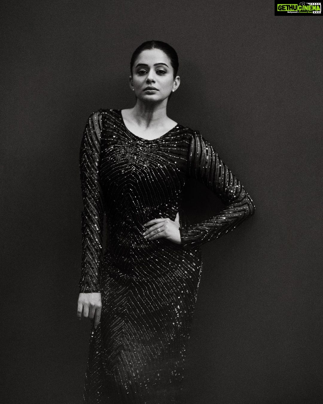 Priyamani Instagram - Change is hard at first, messy in the middle but gorgeous at the end ❤️❤️❤️ Outfit : @majesticbyjapnah Styling : @mehekshetty ❤️❤️ 📸 : @lala_photuwale 🤗 MUH : @pradeep_makeup @shobhahawale ❤️❤️❤️ #ottchangemakerawards2023 #bethebestyou #changetheworld