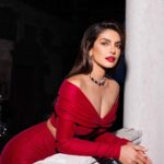 Priyanka Chopra Instagram - La vita è bella… with @bulgari in Venice for the reveal of the new #BulgariMediterranea High Jewellery Collection. Thank you @lucia_silvestri and @jc.babin for having me! @bulgari #Bulgari #BulgariHighJewelry Venice, Italy