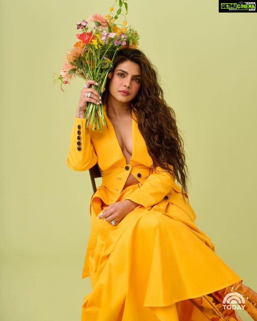 Priyanka Chopra Instagram - No better way to start the day than with my friends at @todayshow. Love everything we have created for this cover story to launch Citadel. Story link in bio + my new ep for @hodakotb’s podcast Making Space drops Monday. ❤️ 📸: @phyliciajphotography