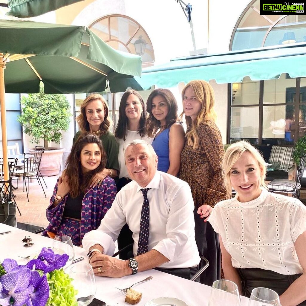 Priyanka Chopra Instagram - Italia photo dump 🇮🇹 ❤️ 🌟 #bestteamever @bulgari Rome,ltaly