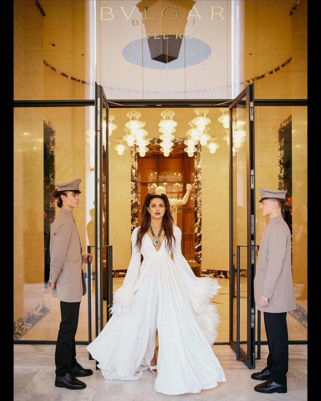 Priyanka Chopra Instagram - Congratulations to my @bulgari family on the inauguration of @bulgarihotels in Rome🤍 #BulgariHotelRoma #BulgariHotels📸:@nicolasgerardin Rome, Italy