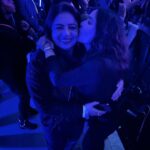Priyanka Chopra Instagram - I dream it, I work hard. I grind 'til I own it, I twirl on them haters - Beyoncé Damn! What a woman and what a night. With my main girls❤️ @tam2cul @drmadhuakhourichopra So glad you could finally see it @neeshnation ❤️ #blueivy was amazing 🤩 dancers we’re 🔥 😘 Thank you #JayZ and Queen @beyonce for the incredible hospitality. Thank you @nickjonas for the most memorable night! Love u baby #renaissanceworldtour Tottenham Hotspur Stadium