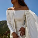 Priyanka Chopra Instagram - POV: You see the beautiful Santa Monica Mountains in Topanga, on a particularly hot day, and everything around was in full bloom (thanks to the crazy rain this year in SoCal 😋) That’s the story behind the pictures we shot for @thezoereport 💕 😉 Story link in bio. 📷: @laurendukoff Topanga, California
