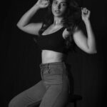 Priyanka Jawalkar Instagram - 🖤🖤🖤