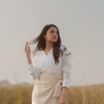 Priyanka Mohan Instagram - 🍂 Photos @vasanthphotography Styled by @stay__slay M&H @kalwon_beauty