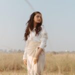 Priyanka Mohan Instagram - 🍂 Photos @vasanthphotography Styled by @stay__slay M&H @kalwon_beauty