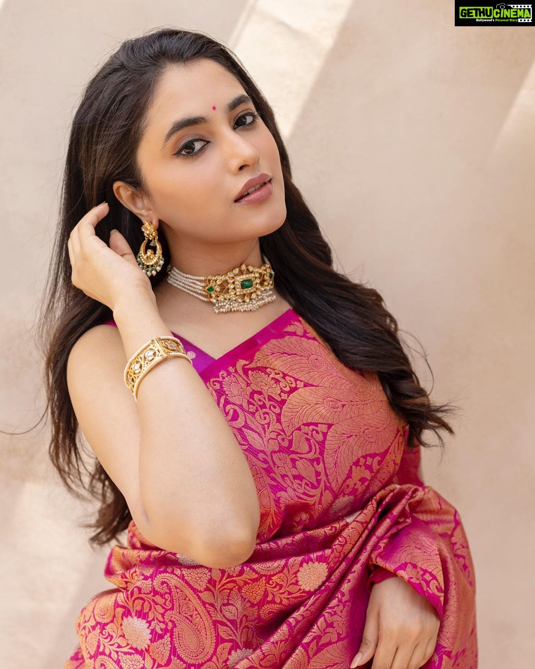Priyanka Mohan - 872.7K Likes - Most Liked Instagram Photos