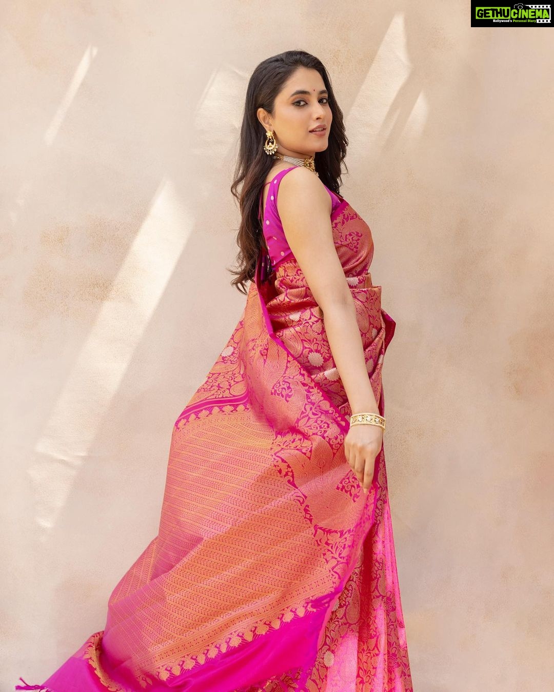 Priyanka Mohan - 872.7K Likes - Most Liked Instagram Photos