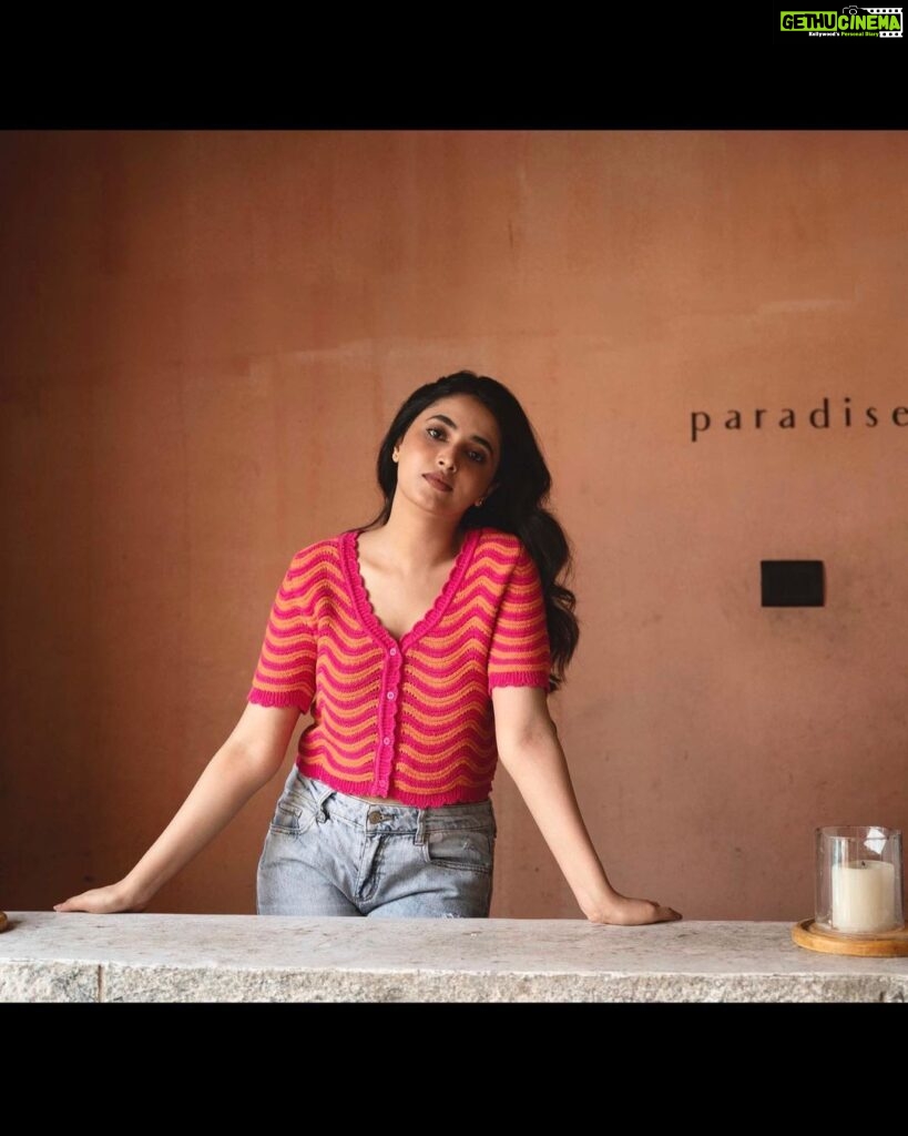 Priyanka Mohan Instagram - Dream of para-para-paradise 🍭🎶 Styled by @pallavi_85 @openhousestudio.in Photos @hunar.daga M&H @kalwon_beauty @puii_c_ammy