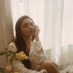 Priyanka Mohan Instagram – 🤎

📸 @vasanthphotography 
M&H @kalwon_beauty 
Styling @stay__slay
